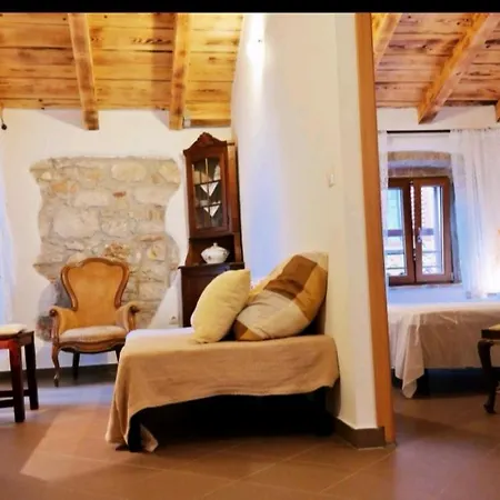 Apartment Beatrice. 10Mt To The Beach :) Rovinj Exterior photo
